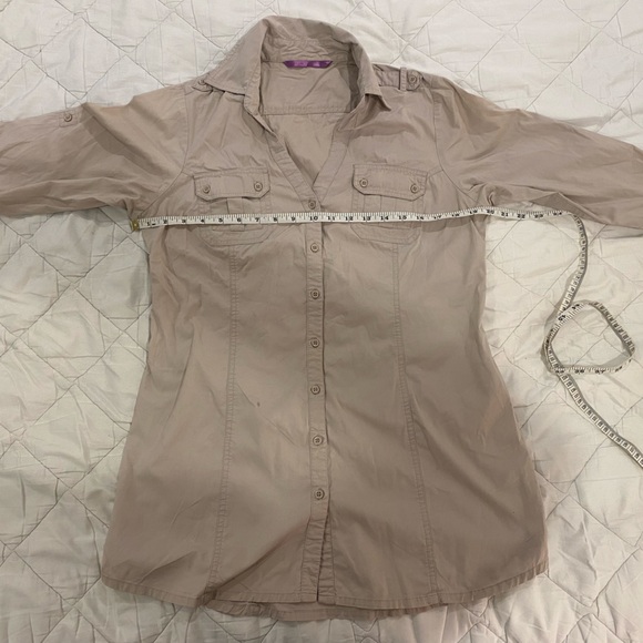 Beige button-up blouse Smart Set M – chic work office classic - Picture 3 of 5